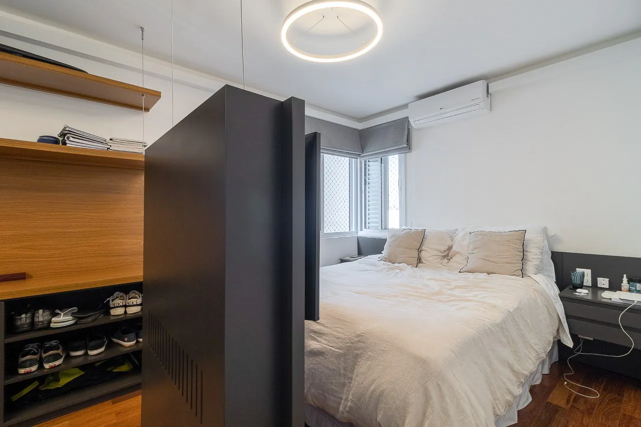 Cobertura com projeto moderno, iluminado e área externa super relaxante, no melhor do Itaim Bibi. – CO0570