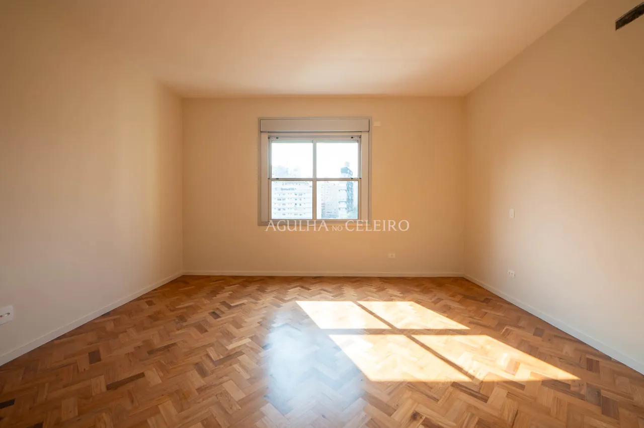 reforforma-por-gilda-meirelles-janelas-piso-teto-no-baixo-jardins-17516-14