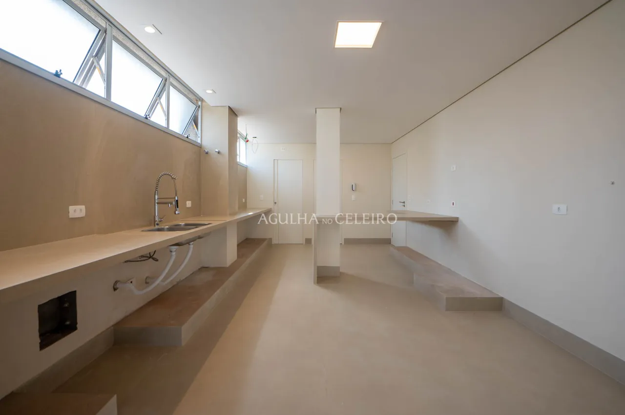 reforforma-por-gilda-meirelles-janelas-piso-teto-no-baixo-jardins-17516-5