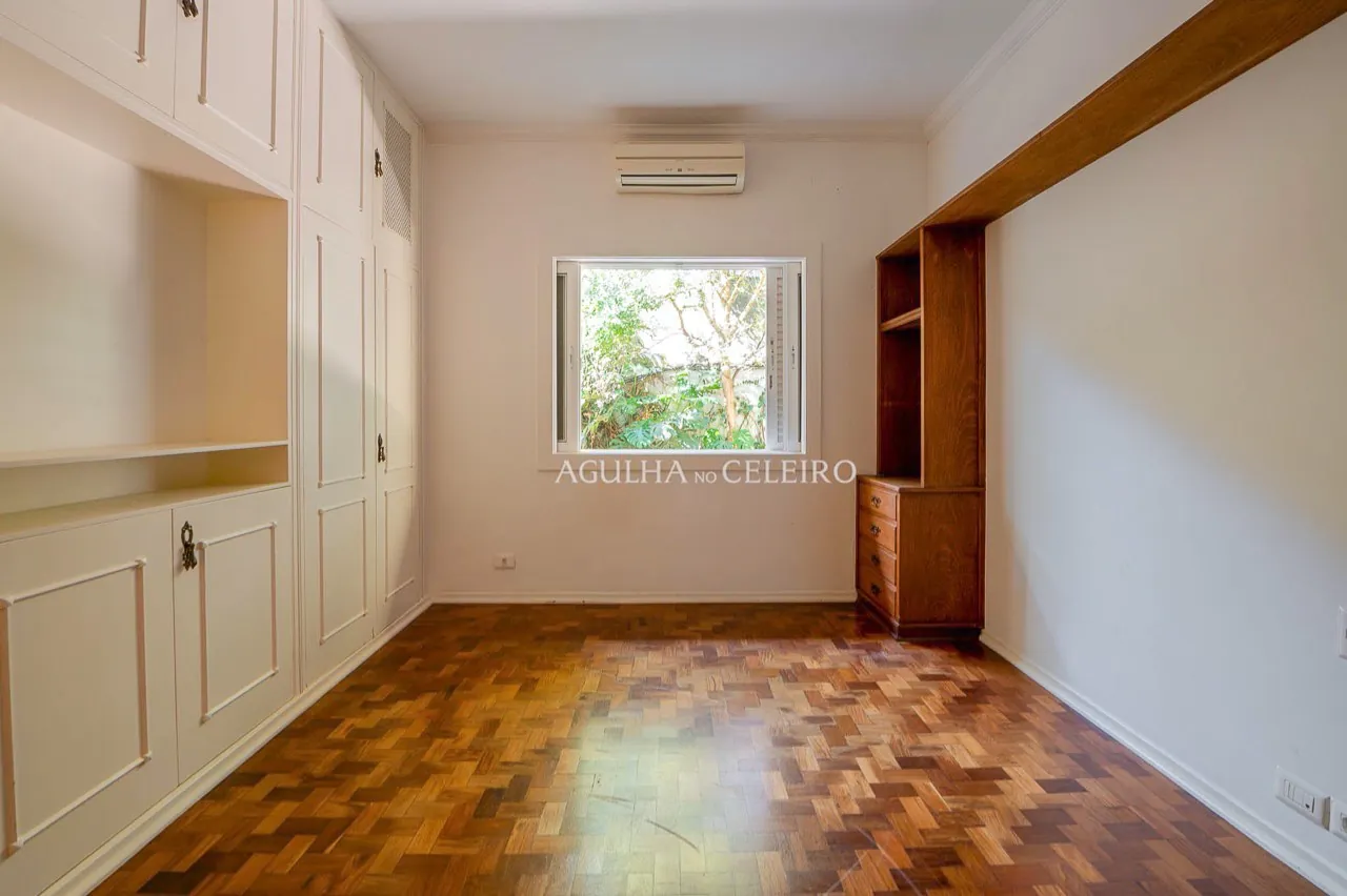 uma-casa-excepcional-para-viver-todos-os-seus-sonhos-no-jardim-guedala-17076-19