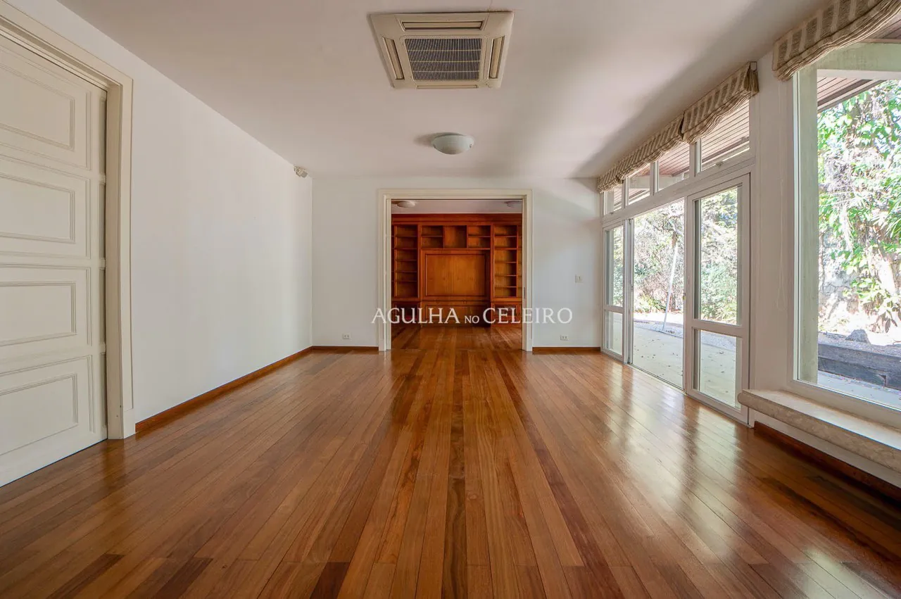 uma-casa-excepcional-para-viver-todos-os-seus-sonhos-no-jardim-guedala-17076-5