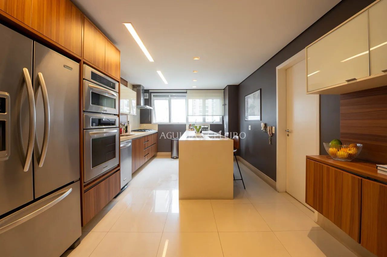 apartamento-com-pe-direito-duplo-e-varanda-aconchegante-a-venda-no-campo-belo-17710-10