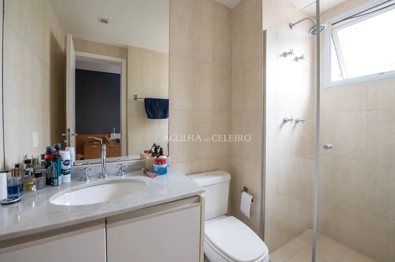 apartamento-com-pe-direito-duplo-e-varanda-aconchegante-a-venda-no-campo-belo-17710-13