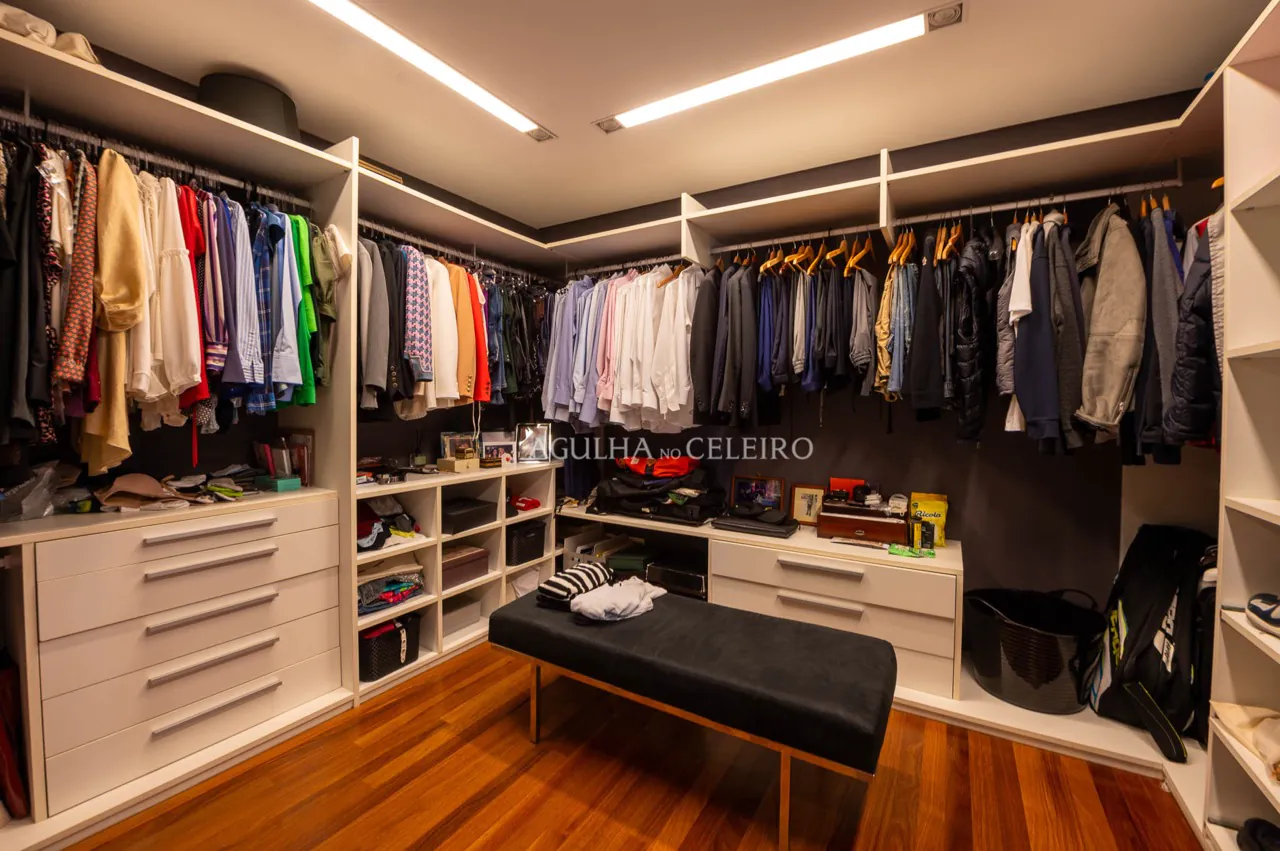 apartamento-com-pe-direito-duplo-e-varanda-aconchegante-a-venda-no-campo-belo-17710-17