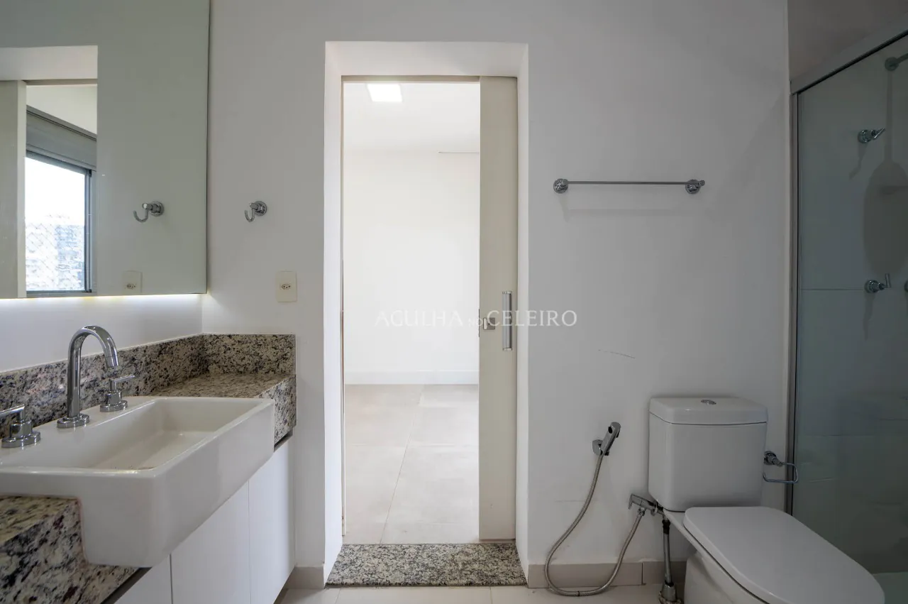 apartamento-espacoso-e-iluminado-a-venda-na-vila-olimpia-17287-12
