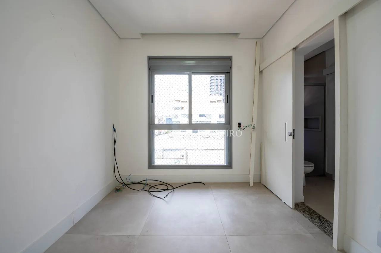 apartamento-espacoso-e-iluminado-a-venda-na-vila-olimpia-17287-9