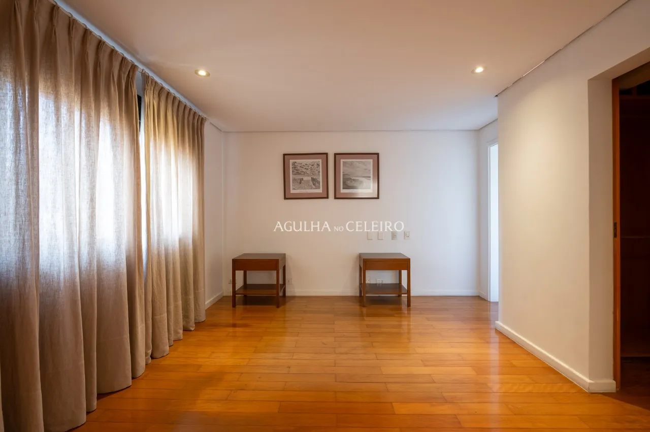 Cobertura Triplex para venda no Itaim. – 16668