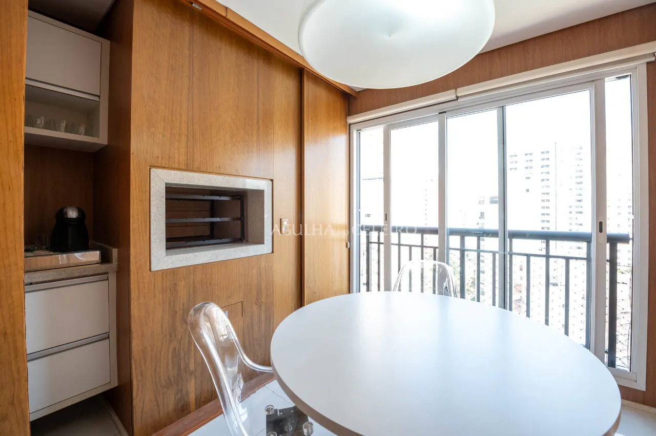 Apartamento todo reformado com a melhor planta de Perdizes. – 17532