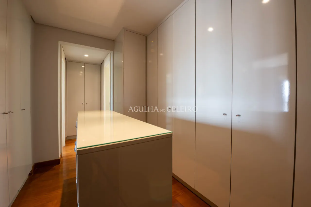 Apartamento todo reformado com a melhor planta de Perdizes. – 17532