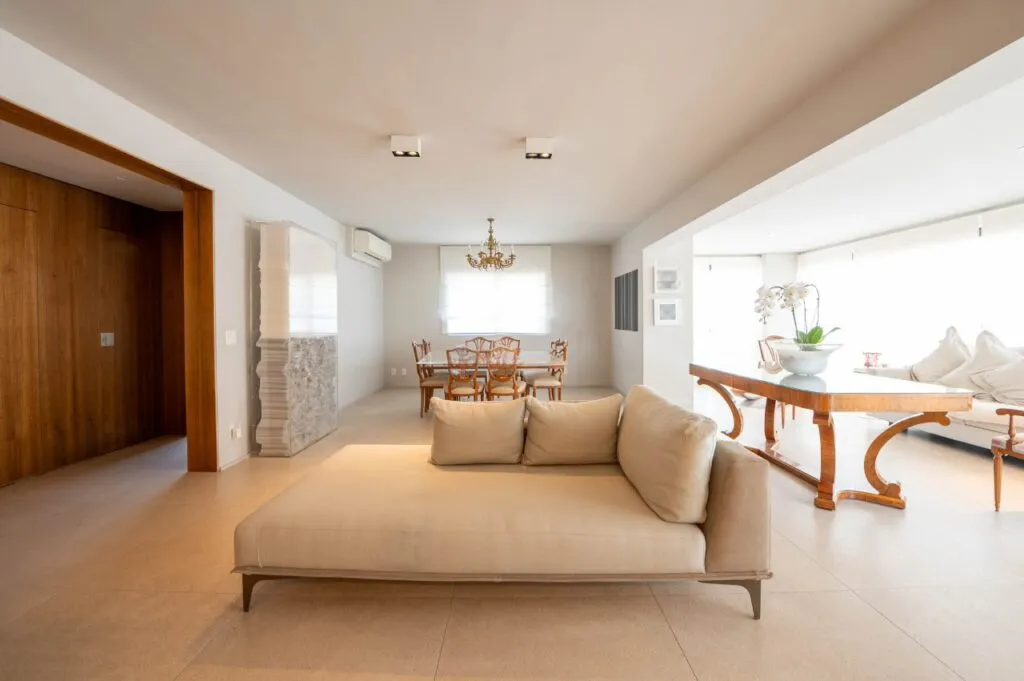 Apartamento todo reformado com a melhor planta de Perdizes. – 17532