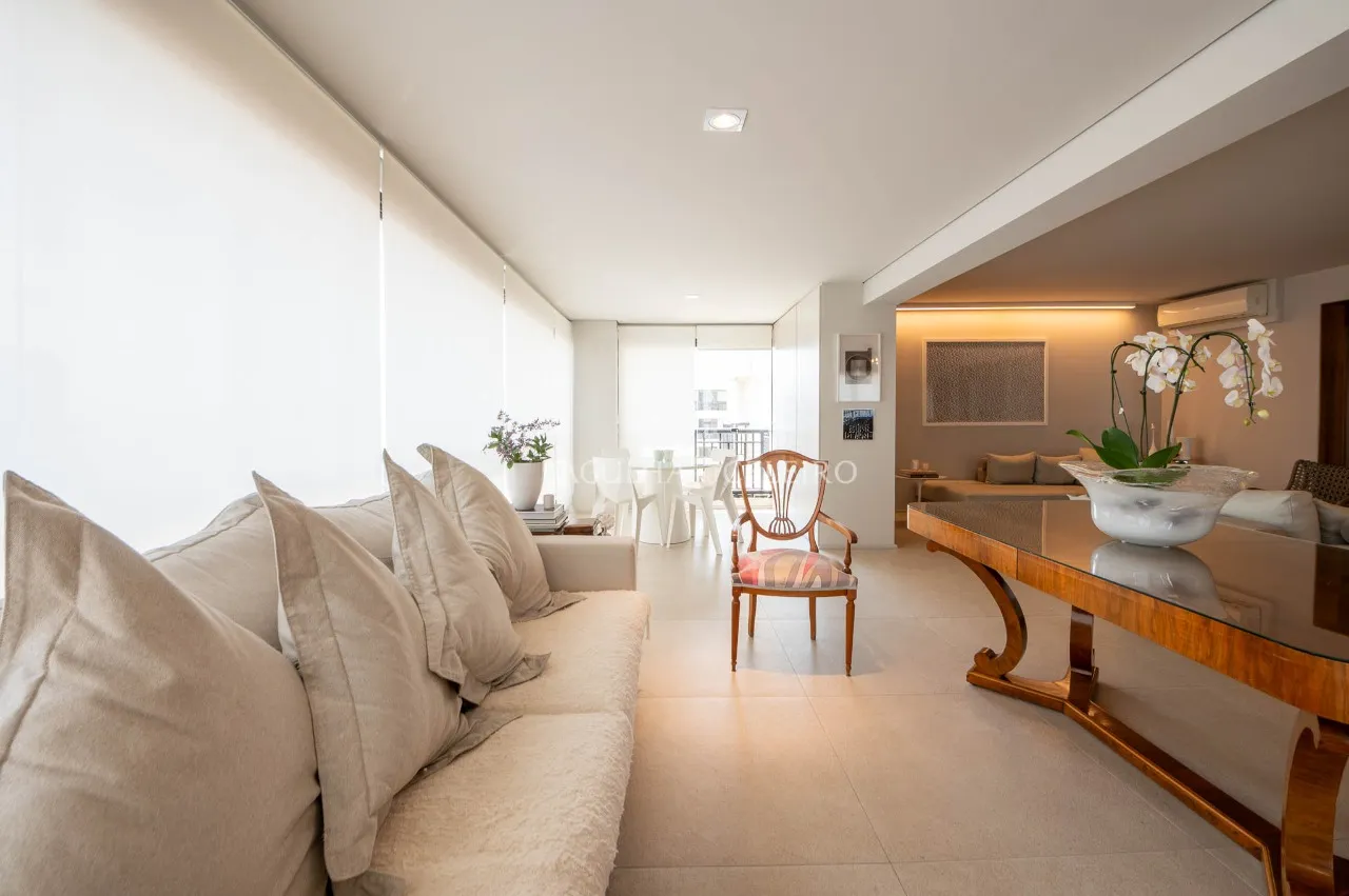 Apartamento todo reformado com a melhor planta de Perdizes. – 17532