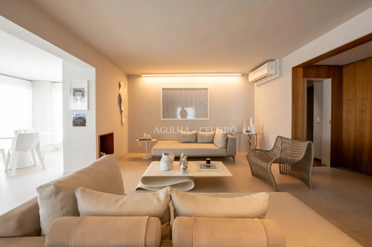 Apartamento todo reformado com a melhor planta de Perdizes. – 17532