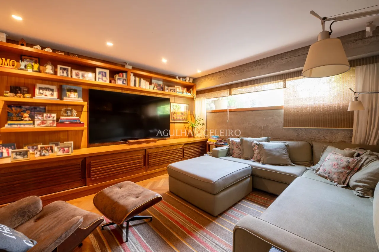 Cobertura com lindo espaço gourmet e piscina próxima à Oscar Freire. – 17579