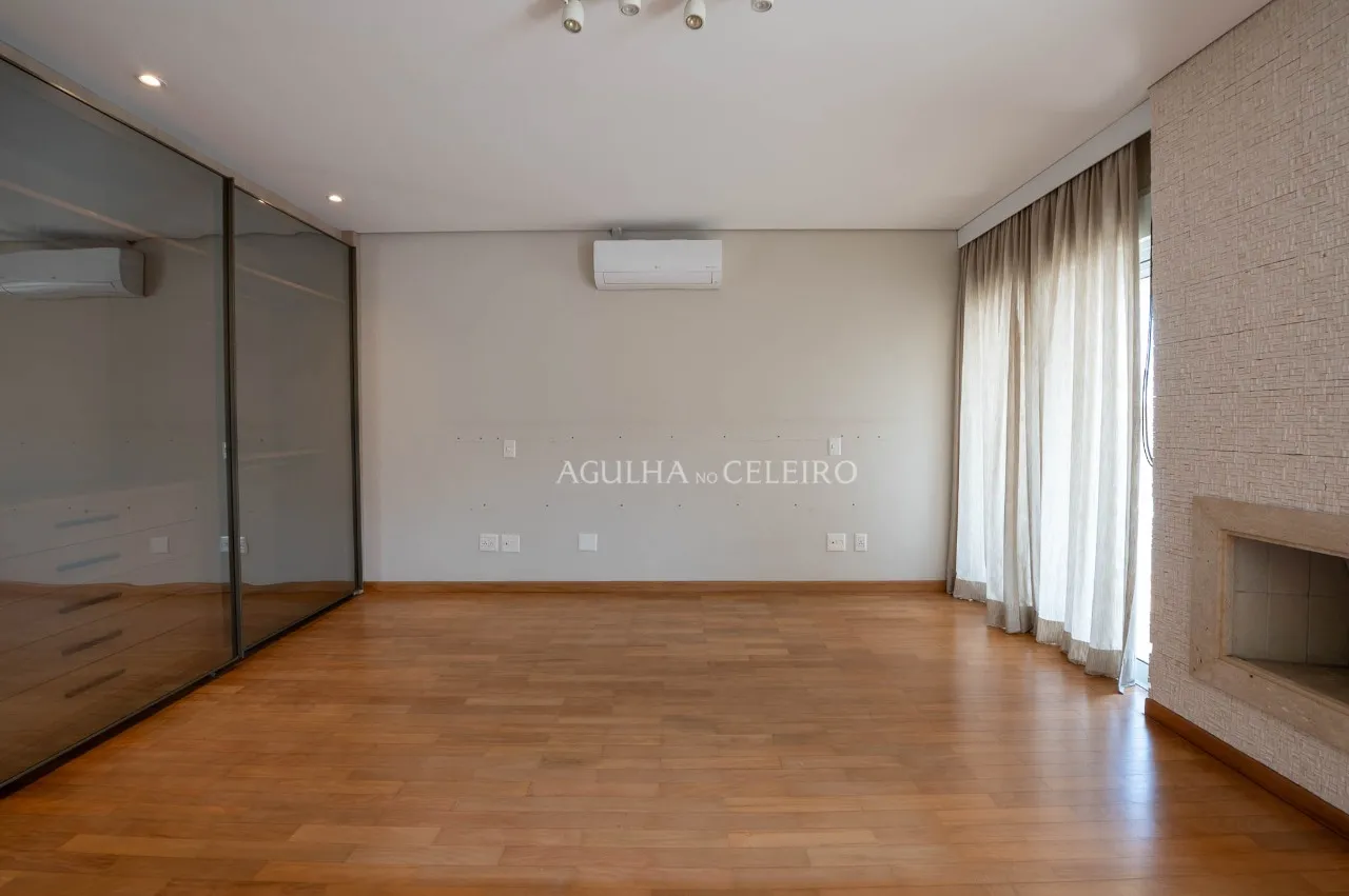 Casa de condomínio reformada à venda na Vila Madalena – 17622