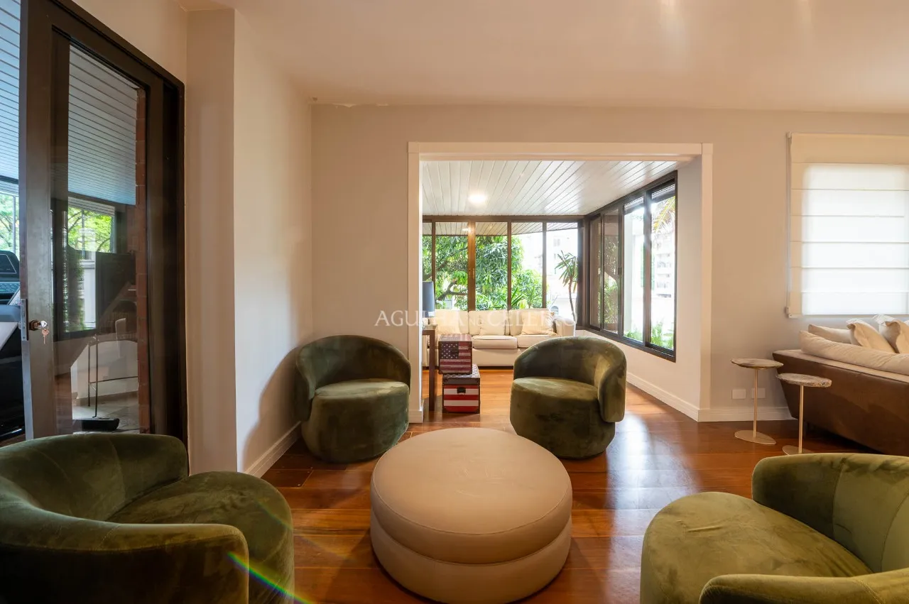 Apartamento lindo a venda em Moema – 17652