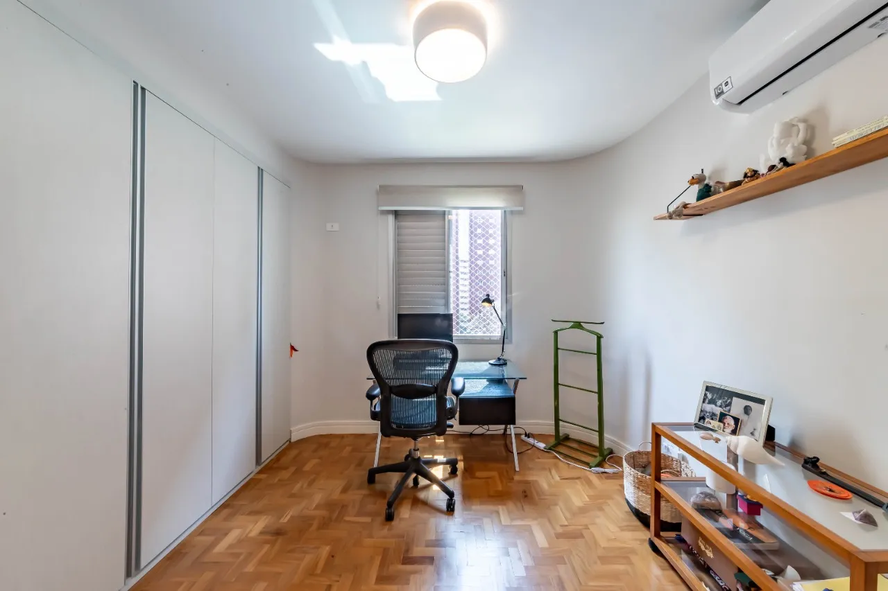 Apartamento com projeto encantador e ambientes integrados, para se viver no melhor do Itaim Bibi. – 17654 - IMG_0004