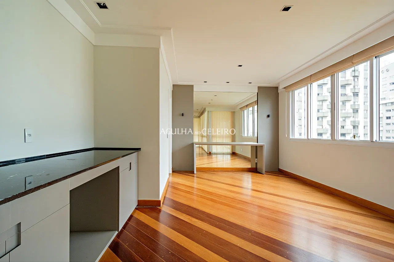 Apartamento à venda em Vila Madalena – 17655