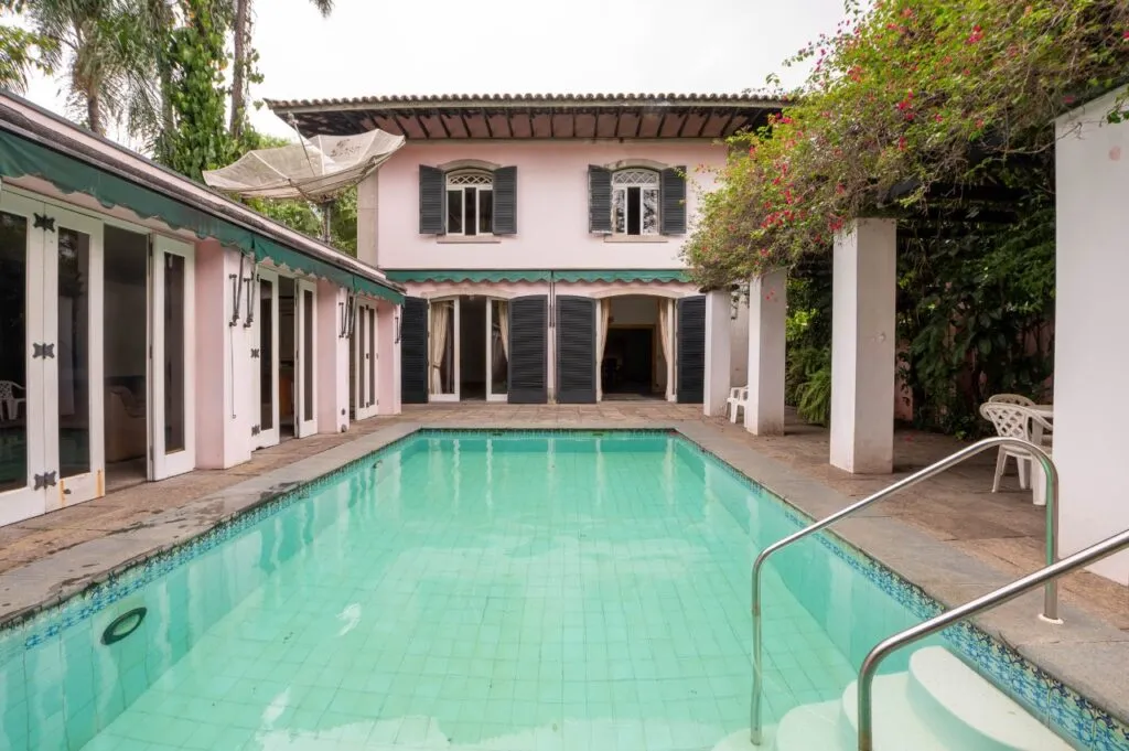 Casa em ótima localização no Alto de Pinheiros – 17667