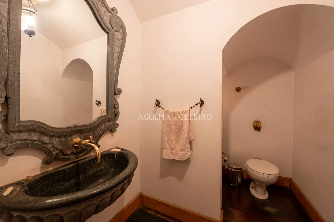 Casa em ótima localização no Alto de Pinheiros – 17667