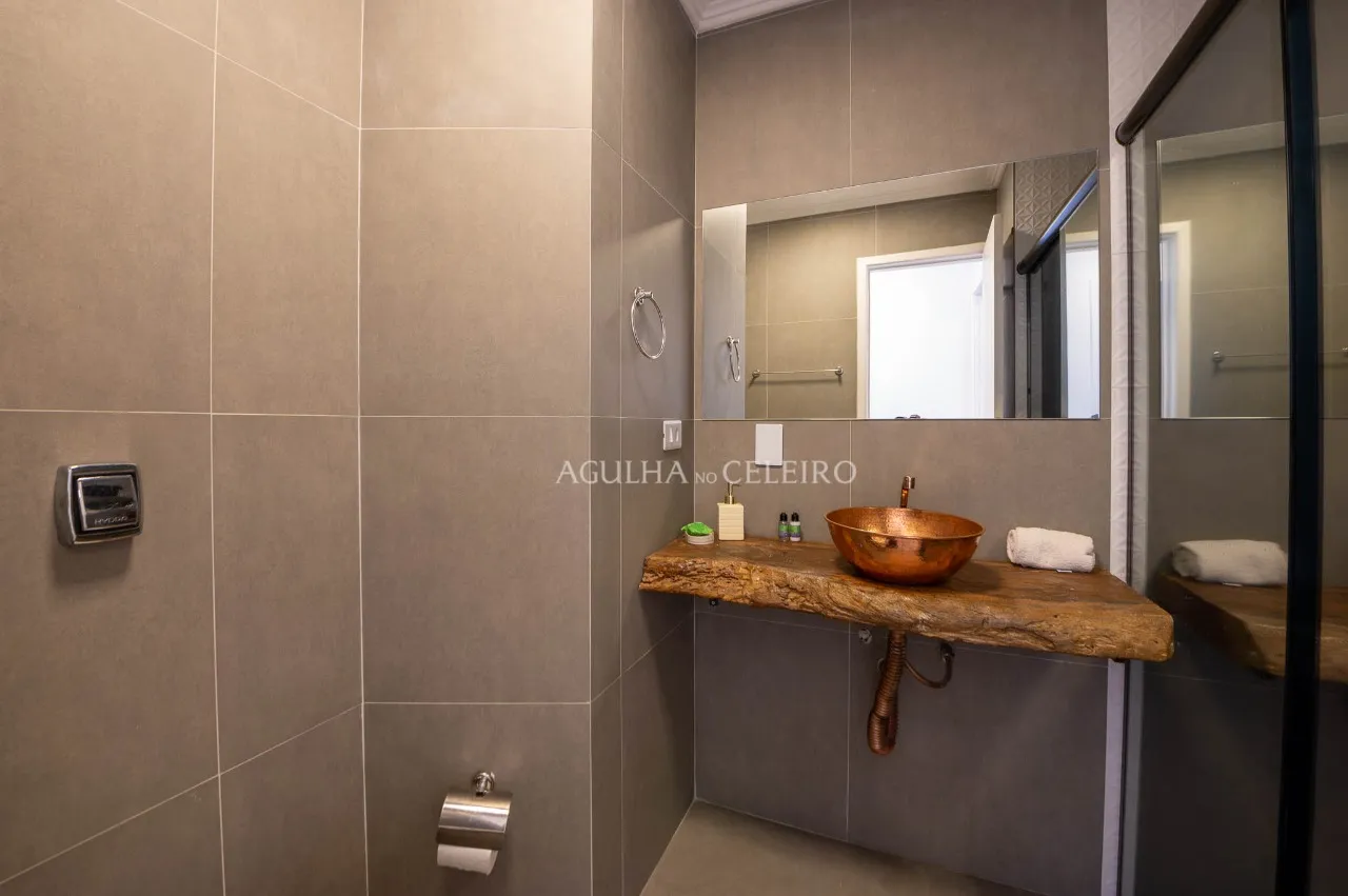 Cobertura duplex moderna e aconchegante pronto para morar. – 17679