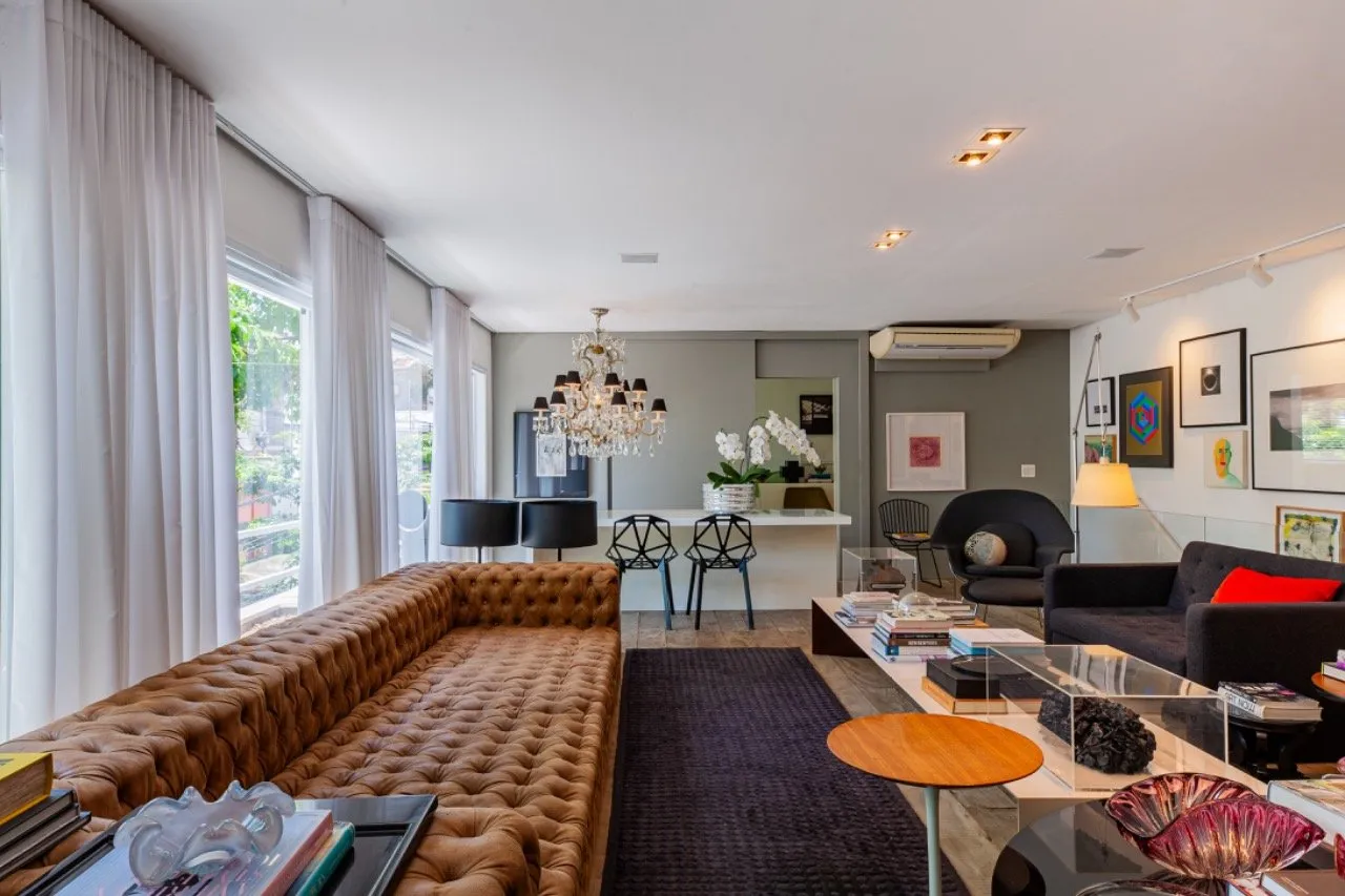 Casa contemporânea disponível para venda e aluguel na Vila Madalena. – 9981