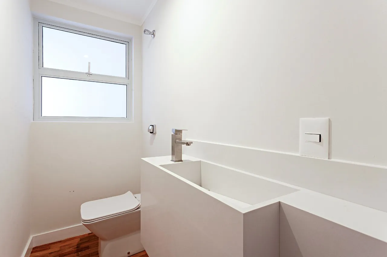 Apartamento amplo recém reformado com boa iluminação natural no Itaim. – AP1436 - IMG_0071