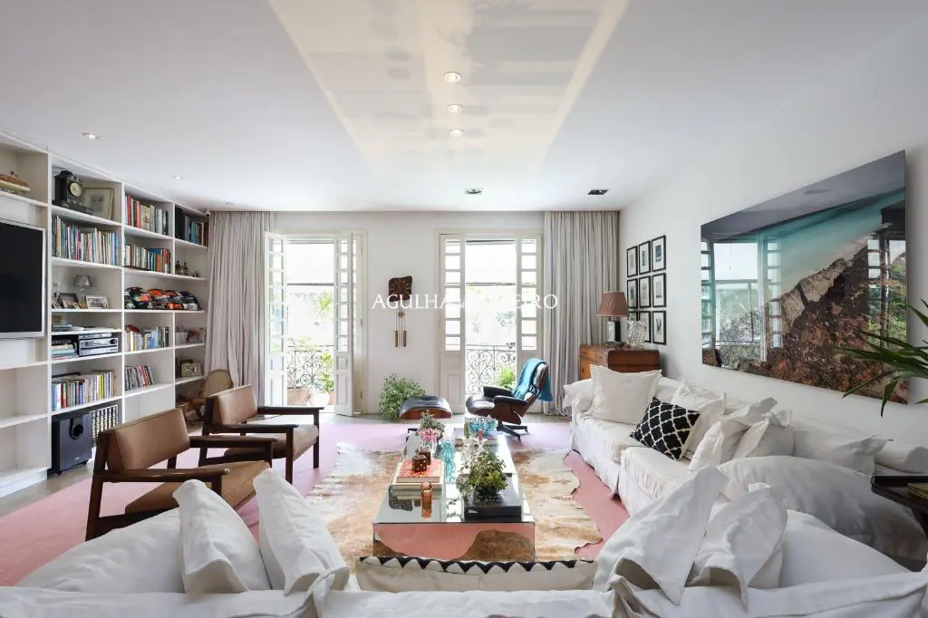 Condomínio de classe ao lado da Faria Lima para venda. – AP6730