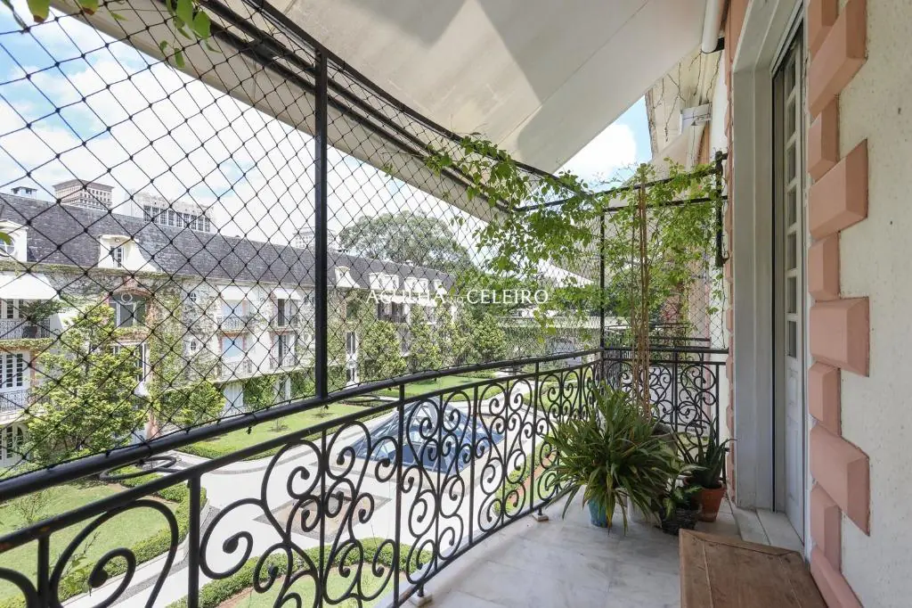 Condomínio de classe ao lado da Faria Lima para venda. – AP6730