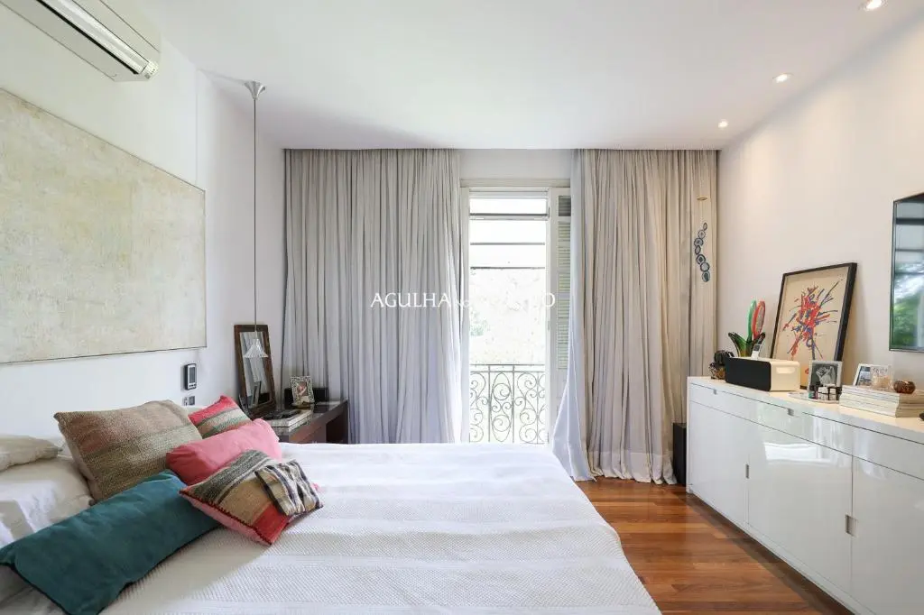 Condomínio de classe ao lado da Faria Lima para venda. – AP6730