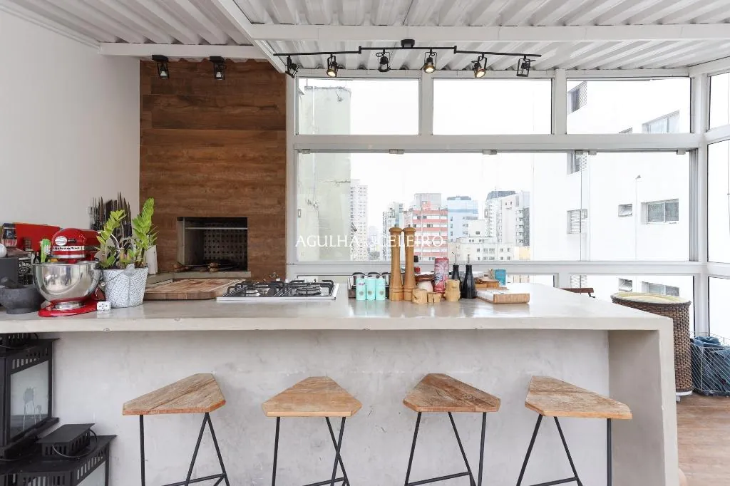 Que tal uma cobertura na Vila Olímpia? – CO0769