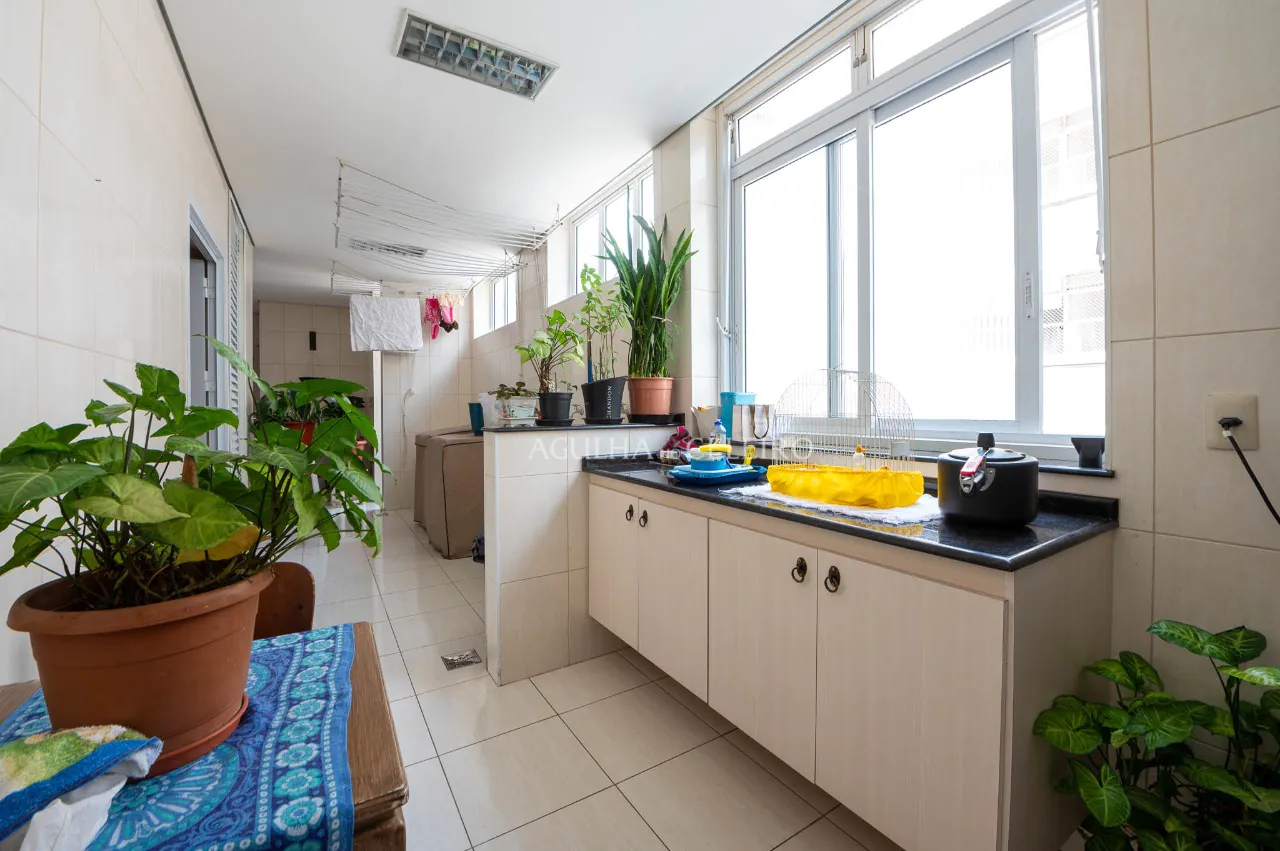 um-classico-a-venda-em-predio-cobicado-no-jardim-america-17604-19