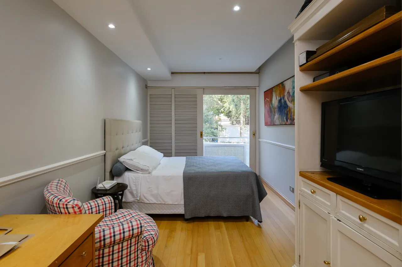 casa-classica-no-jardim-europa-17284-10