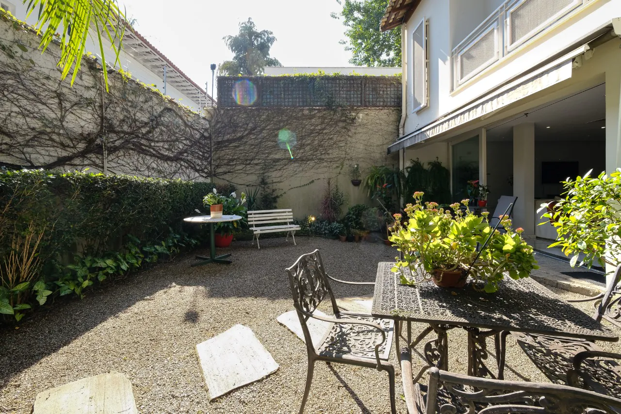 casa-classica-no-jardim-europa-17284-2