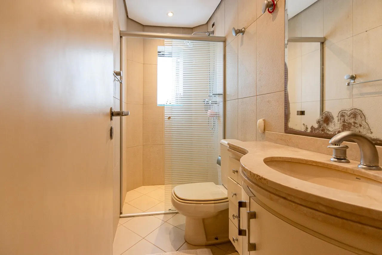 Cobertura Duplex em Moema, fora de rota e perto da Escola Móbile. – 12719 - Baroni-40