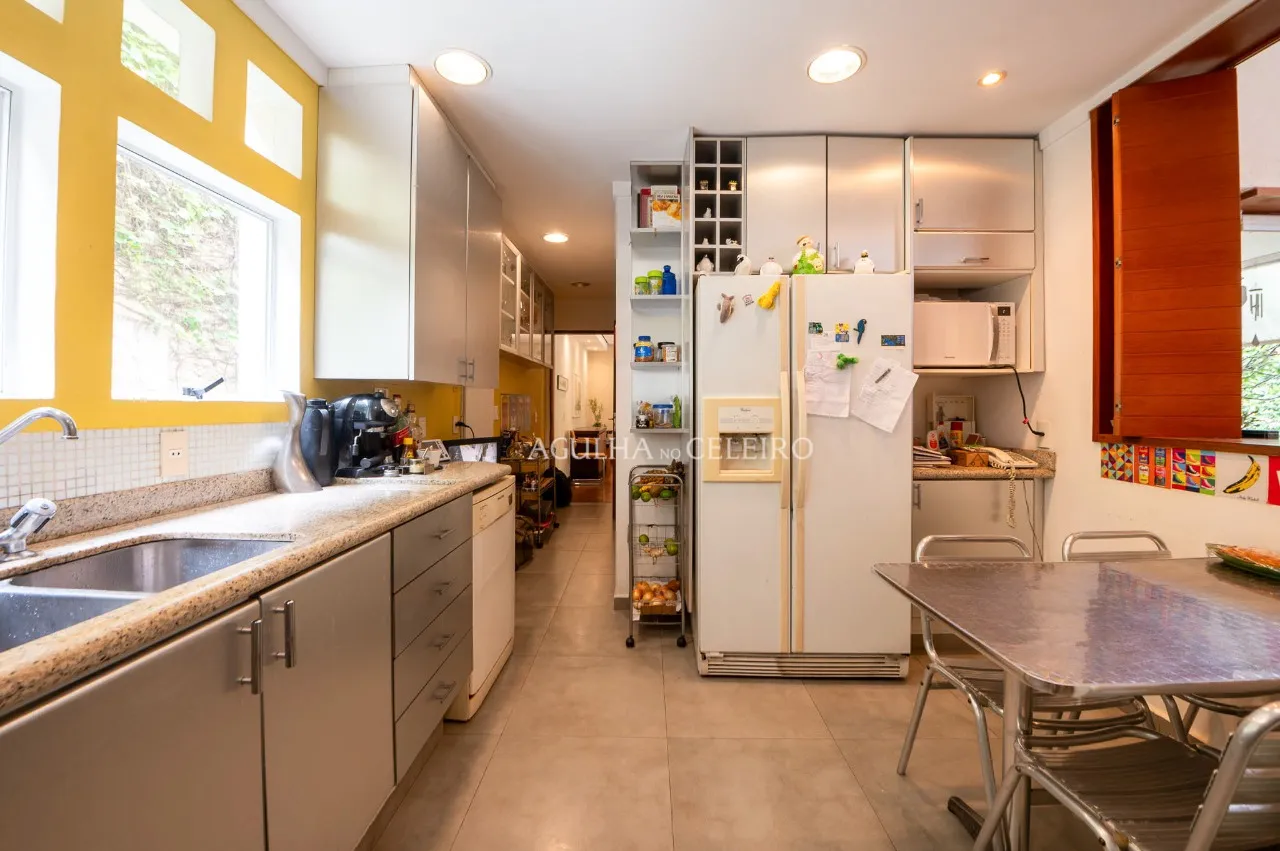 Bela casa aconchegante e com vista deslumbrante – 17375