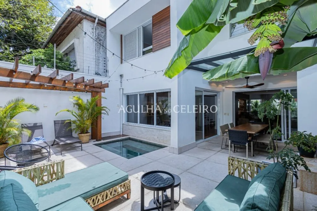 Casa de condomínio completa para sua família à venda no Brooklin. – 17797