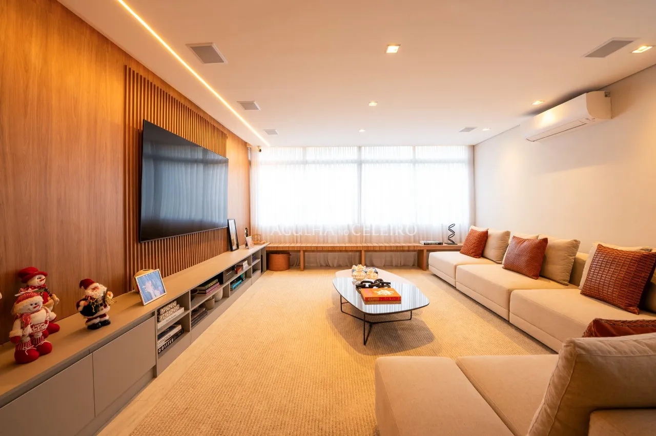 Apartamento reformado pronto para morar em rua gostosa no Jardim Paulista. – 17952