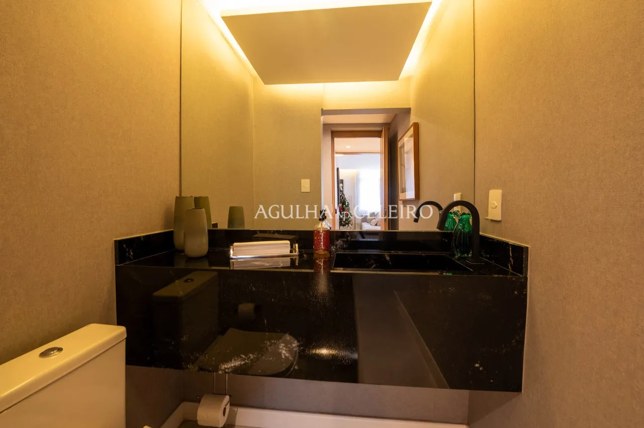 Apartamento reformado pronto para morar em rua gostosa no Jardim Paulista. – 17952