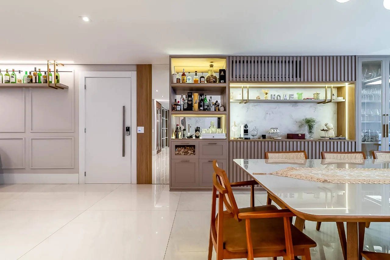 Apartamento com reforma clean, espaços abertos e uso de materiais nobres no Jardim Paulista. – 9272 - IMG_8732-HDR