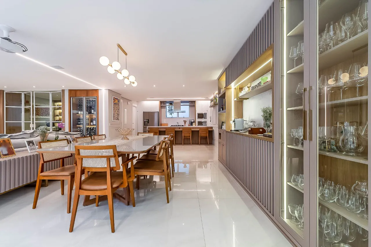 Apartamento com reforma clean, espaços abertos e uso de materiais nobres no Jardim Paulista. – 9272 - IMG_8726-HDR