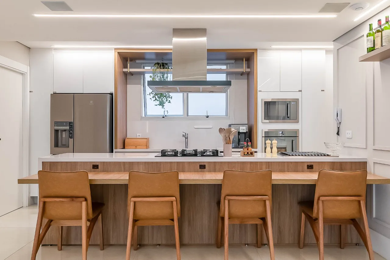 Apartamento com reforma clean, espaços abertos e uso de materiais nobres no Jardim Paulista. – 9272 - IMG_8738-HDR