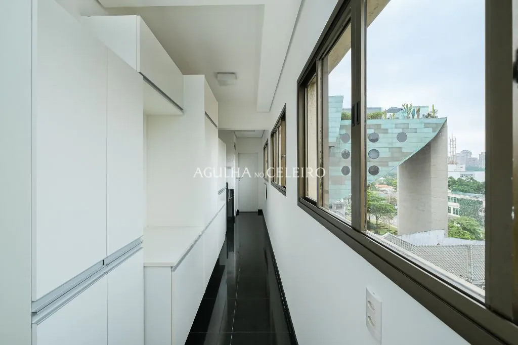 Apartamento a 450 metros do Parque Ibirapuera à venda no Jardim Paulista. – AP8263