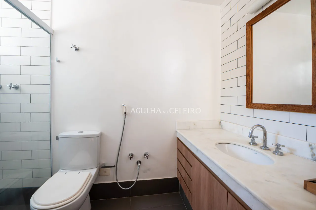 uma-joia-rara-de-casa-em-rua-tranquila-e-segura-a-venda-na-vila-madalena-17958-9