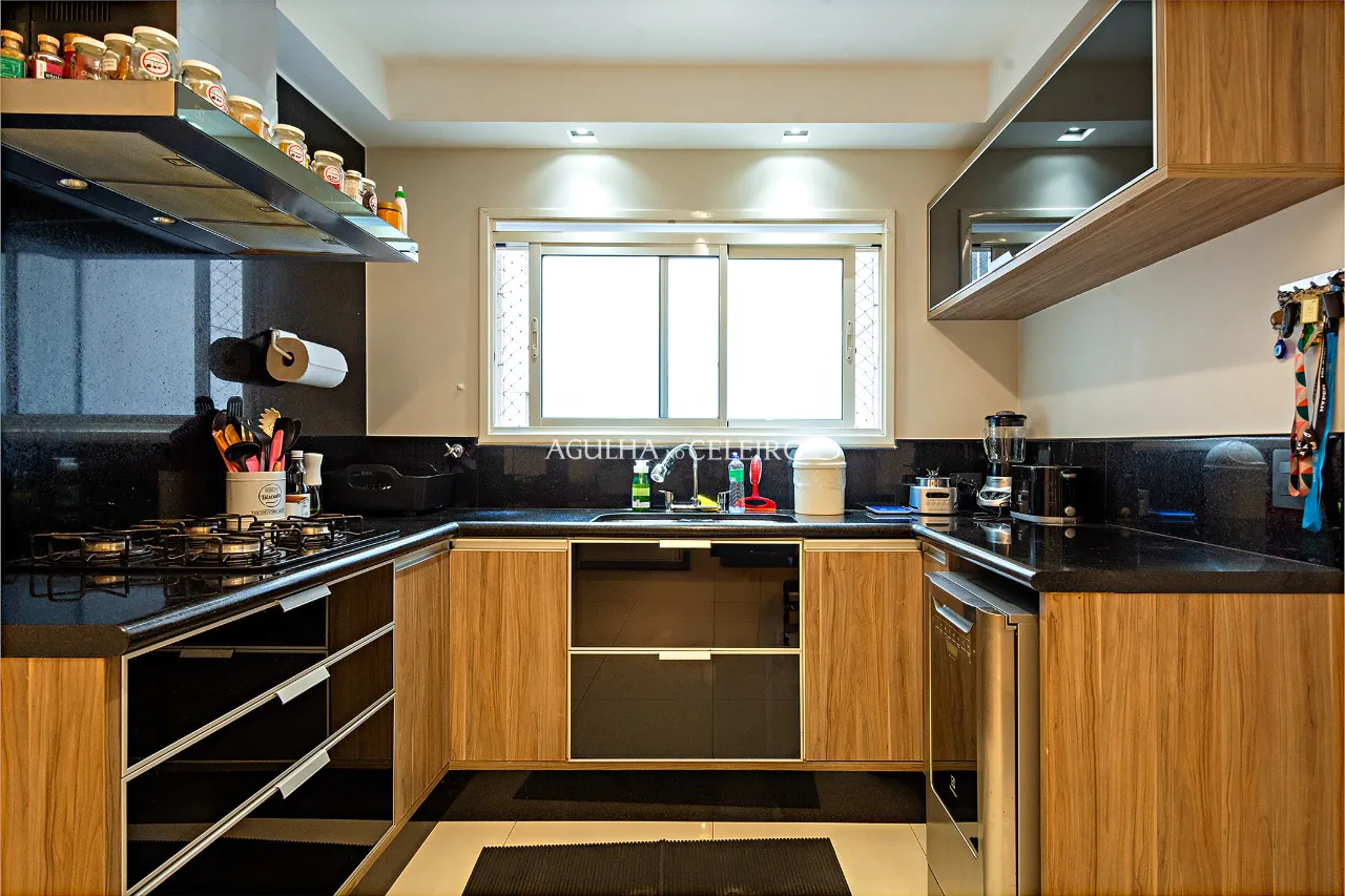 apartamento-reformado-a-venda-em-alto-de-pinheiros-18075-9