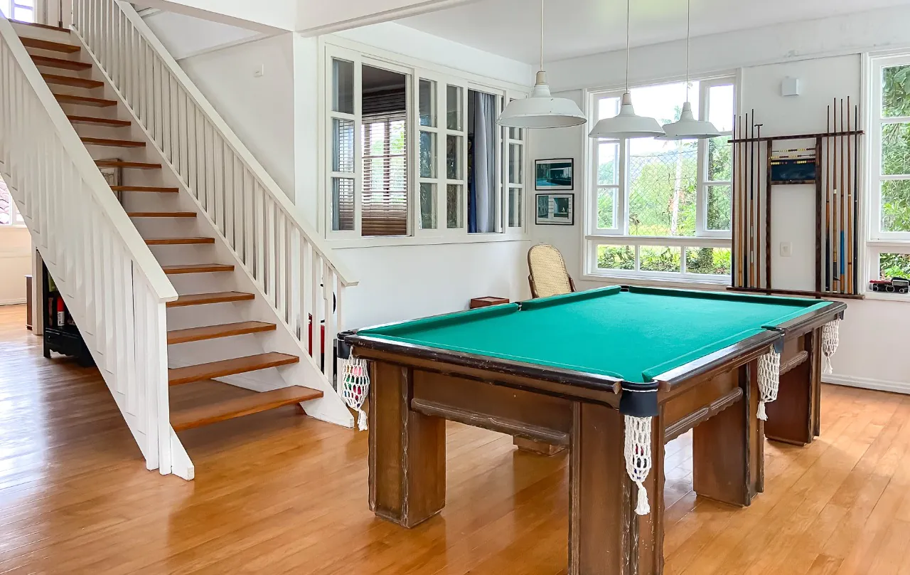 casa-a-50-metros-do-mar-na-praia-da-baleia-projetada-por-gui-mattos-18226-10