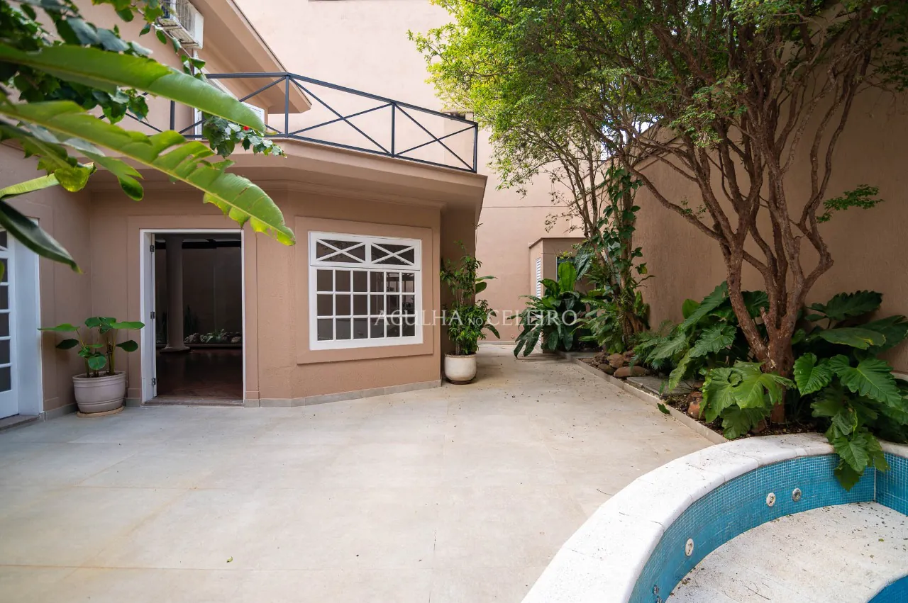 casa-a-venda-no-jardim-paulistano-18040-2