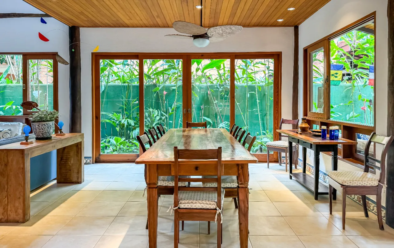 casa-com-piscina-e-jardim-delicioso-em-condominio-de-frente-para-o-mar-na-praia-da-baleia-18182-5