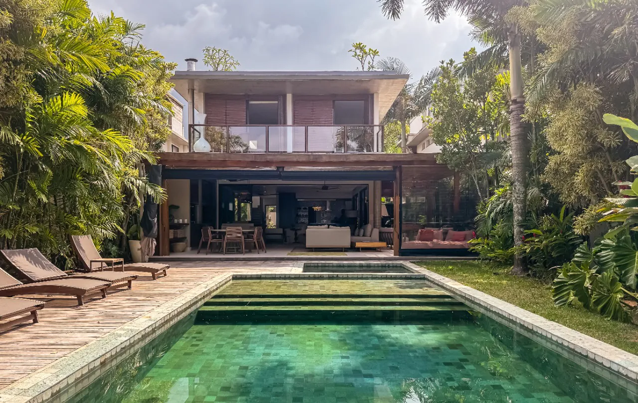 casa-deliciosa-com-piscina-e-vista-para-o-mar-em-condominio-em-frente-a-praia-de-maresias-18177-2