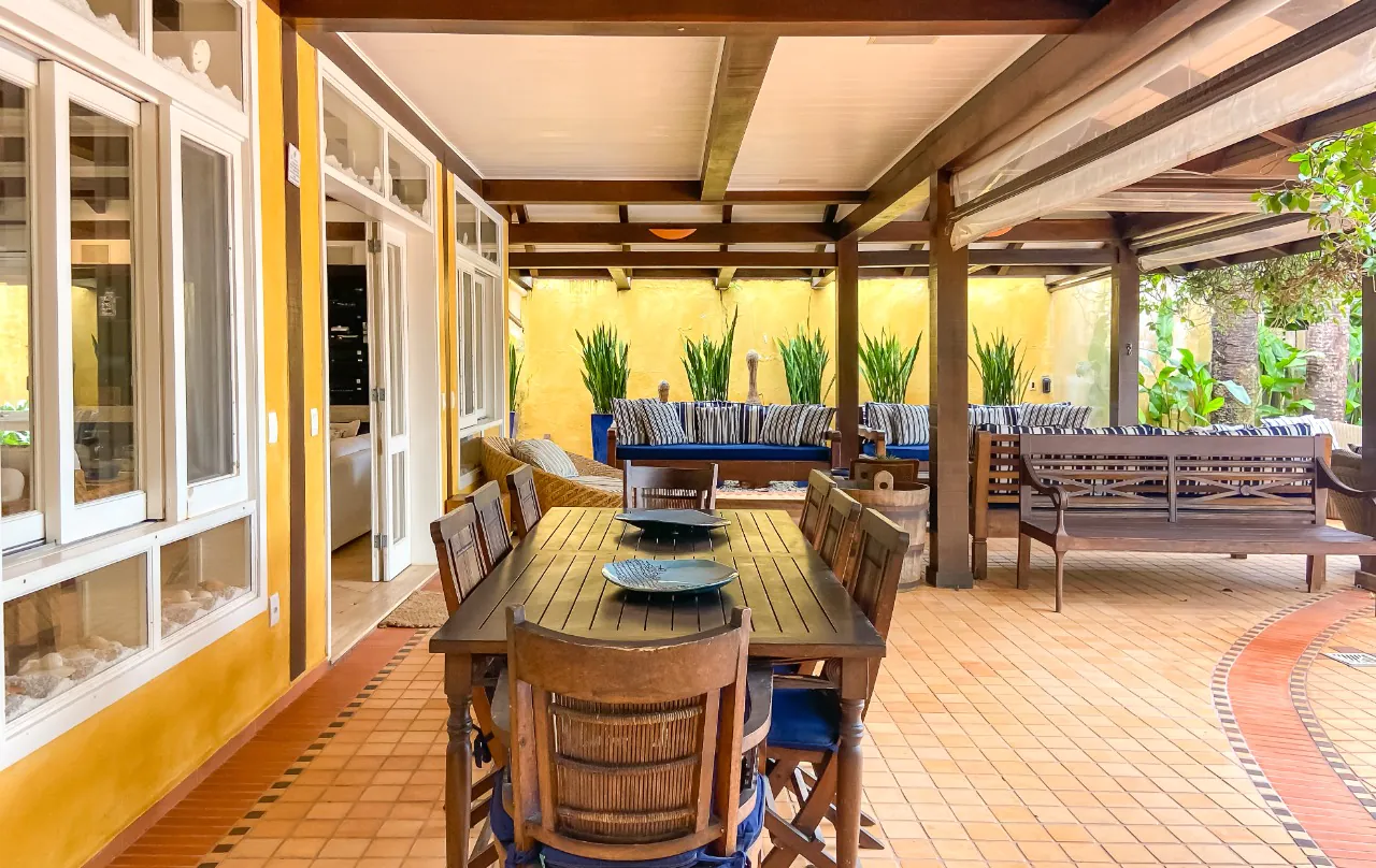 casa-em-condominio-com-piscina-e-jardim-delicioso-e-vista-para-o-mar-em-camburizinho-18176-9