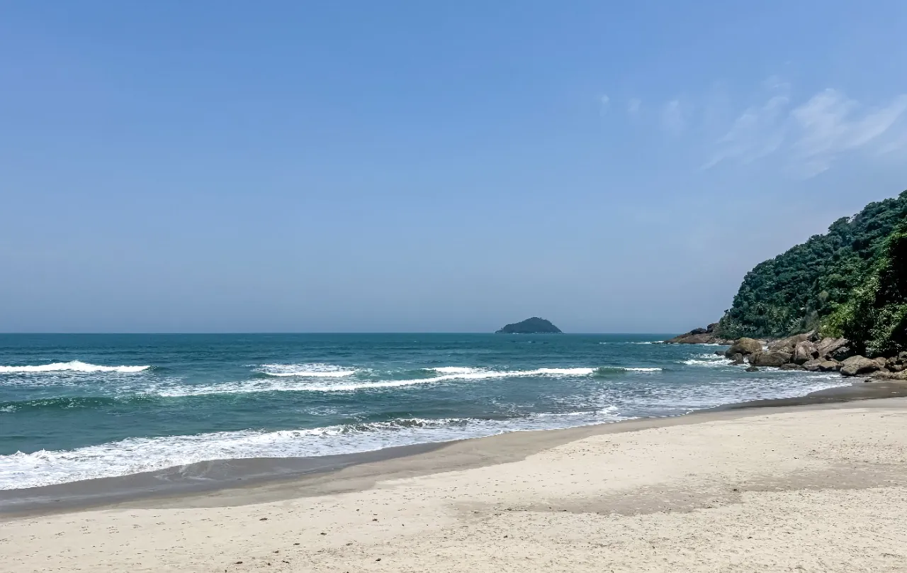 casa-pe-na-areia-com-piscina-e-jardim-deliciosos-no-melhor-lugar-da-praia-de-camburi-18173-15